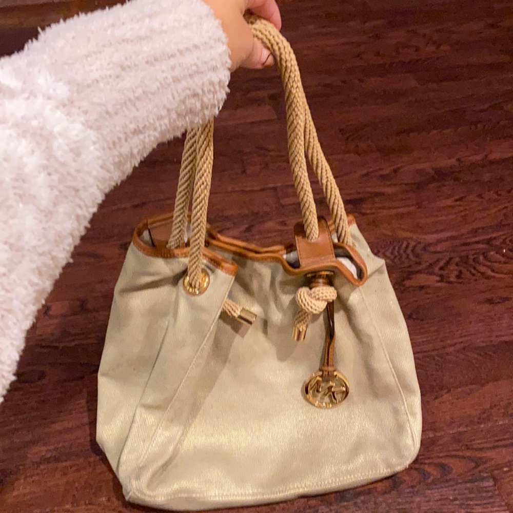 Micheal Kors bag